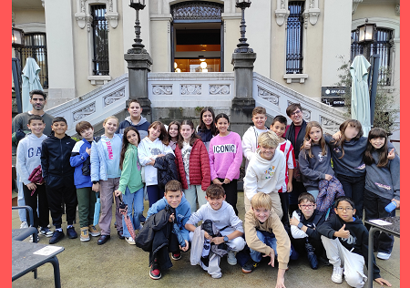 FOTO DE GRUPO DE SEXTO REDACCIÓN EL COMERCIO